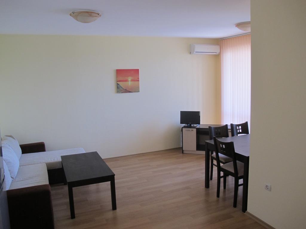 Panorama Kabakum Apartments - Free Parking Goldstrand Exterior foto