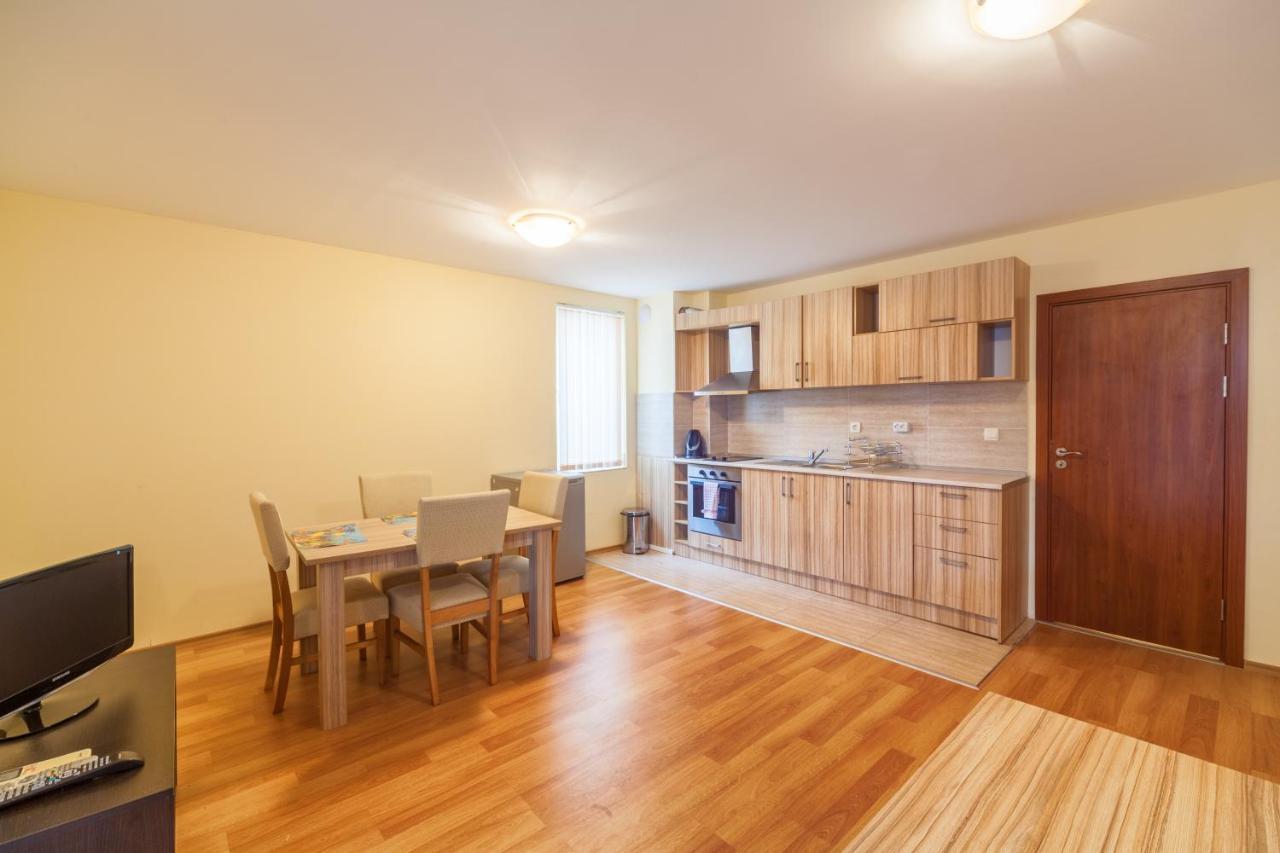 Panorama Kabakum Apartments - Free Parking Goldstrand Exterior foto