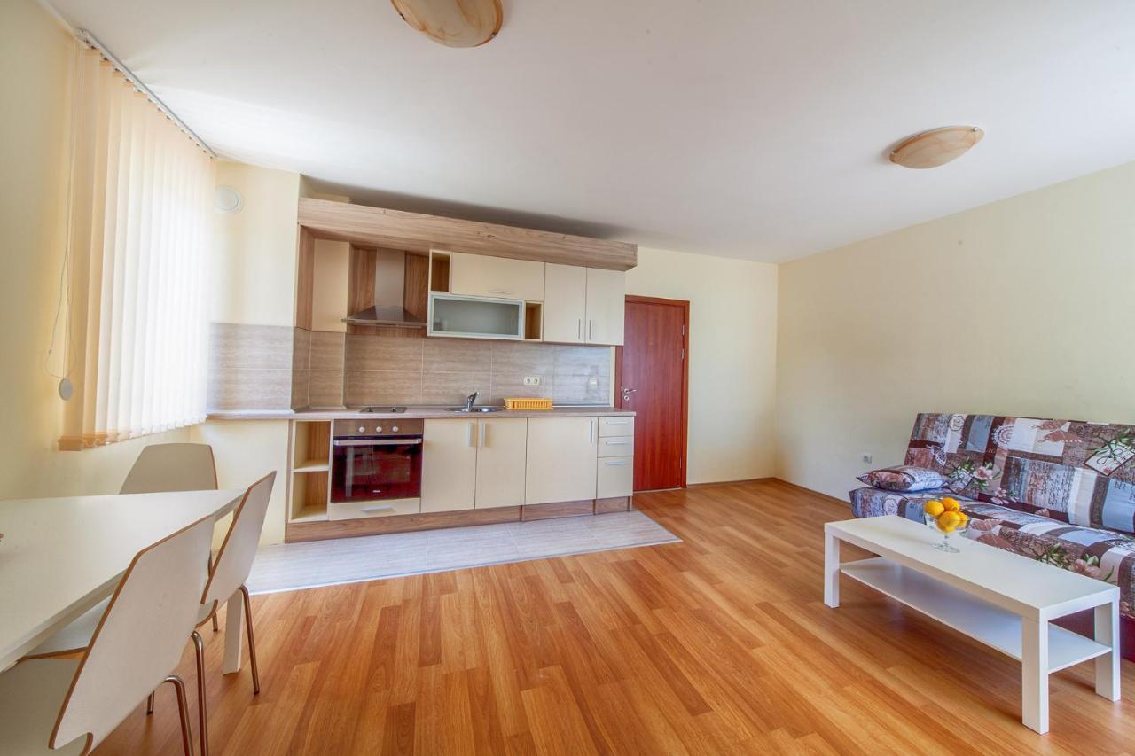 Panorama Kabakum Apartments - Free Parking Goldstrand Exterior foto